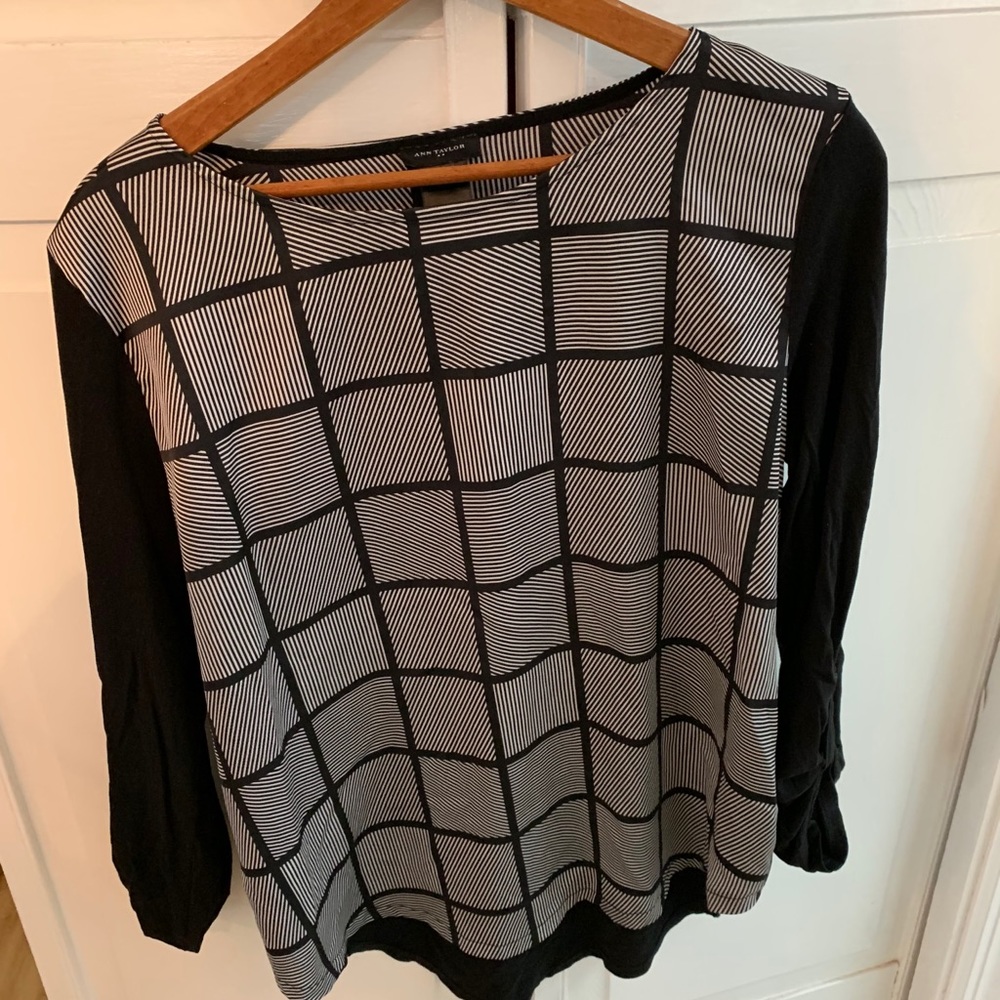 Ann Taylor long sleeve striped tunic